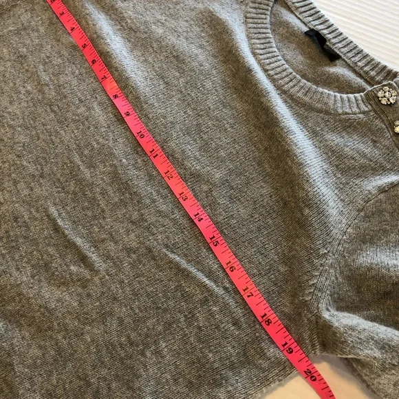 J Crew Jeweled Rhinestone Button Wool Blend Sweater. Gray. Medium - Picture 10 of 12